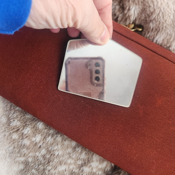 Vintage bobbie Jerome clutch - Picture 8 of 9